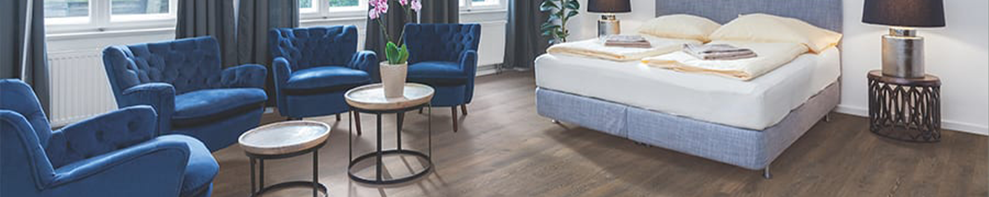 Laminate Banner